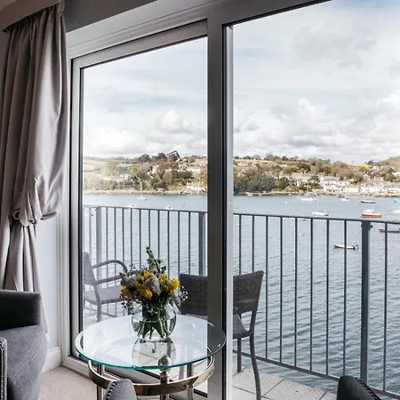 Greenbank Hotel 4*