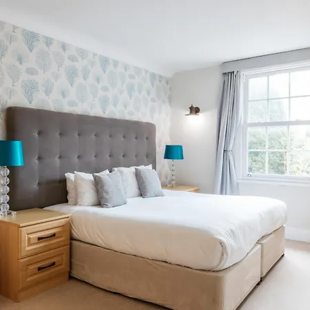 Greenbank 4* Falmouth